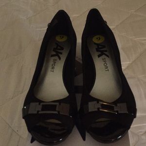 Anne Klein Sport Women’s wedge shoes NWT